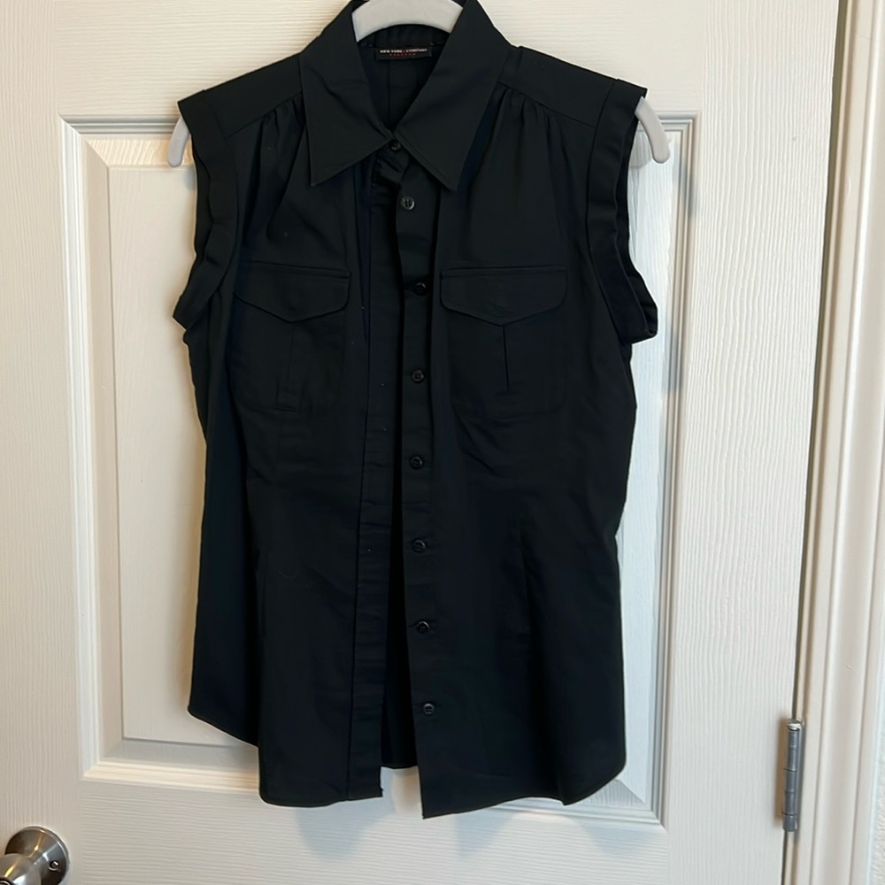 Black sleeveless bottom up, women’s size XS